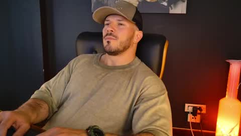 Snapshot of angeloeric chatting on 05.14.26 BlackWolf online show from 05.14.26
