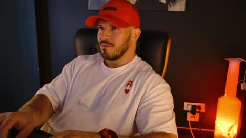 Snapshot of angeloeric chatting on 05.19.26 BlackWolf online show from 05.19.26