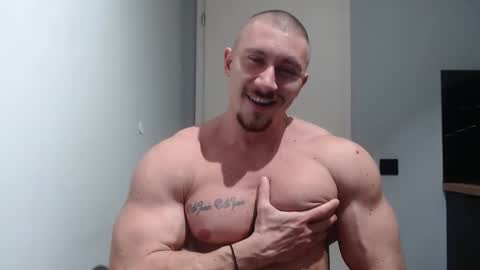Snapshot of angelofit chatting on 12.29.24 ------- SEX SHOW WITH GUYS AND GIRLS MUSCLE SHOW online show from 12.29.24