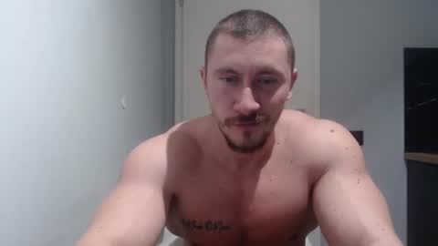  ------- SEX SHOW WITH GUYS AND GIRLS  MUSCLE SHOW online show from 03.11.25