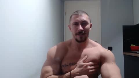 Snapshot of angelofit chatting on 11.17.25 ------- SEX SHOW WITH GUYS AND GIRLS MUSCLE SHOW online show from 11.17.25