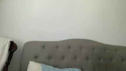 Snapshot of angeloflight273360 chatting on 09.17.25 Angel of Light online show from 09.17.25