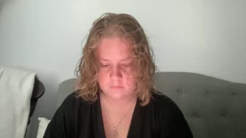 Snapshot of angeloflight273360 chatting on 10.24.25 Angel of Light online show from 10.24.25