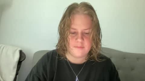 Snapshot of angeloflight273360 chatting on 11.02.25 Angel of Light online show from 11.02.25