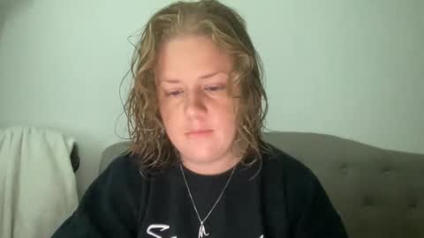 Snapshot of angeloflight273360 chatting on 11.09.25 Angel of Light online show from 11.09.25