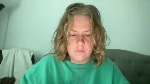 Snapshot of angeloflight273360 chatting on 11.14.25 Angel of Light online show from 11.14.25