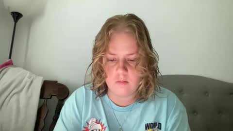 Snapshot of angeloflight273360 chatting on 11.21.25 Angel of Light online show from 11.21.25