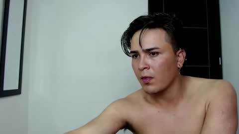 Snapshot of angels_0001 chatting on 12.06.24 angels_0001 online show from 12.06.24