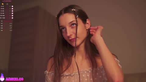 Nikki online show from 03.10.25