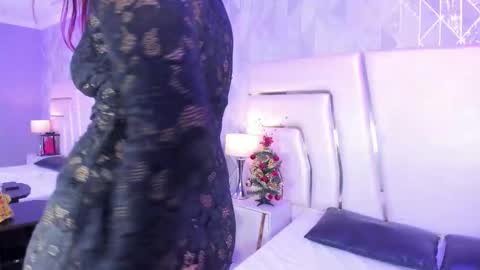 Angel online show from 12.15.25