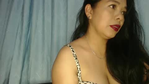 Snapshot of angelsexylatina chatting on 03.01.25 rebeca online show from 03.01.25