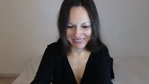 Giulia online show from 02.07.26