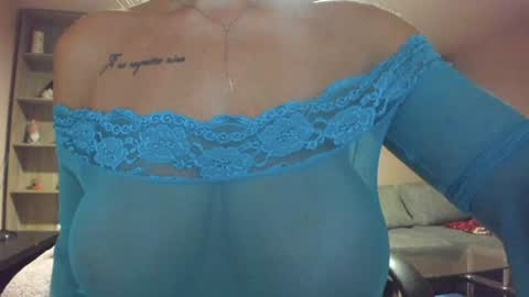 EXCLUSIVE ON CHATURBATE my twitter Patricia Patyangelsuitlove online show from 10.17.25