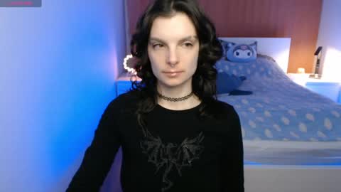 angie_faee online show from 01.16.25