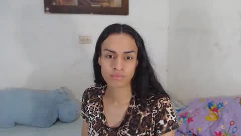 ints marianaroldan945 online show from 01.16.26