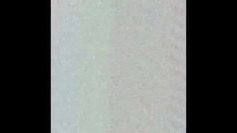 Snapshot of angielee01 chatting on 10.22.25 Angie y Andres online show from 10.22.25