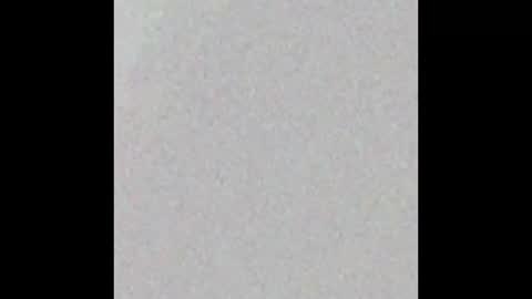 Snapshot of angielee01 chatting on 11.08.25 Angie y Andres online show from 11.08.25