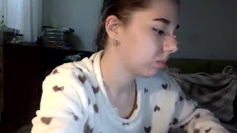 Angel Cute online show from 04.21.26