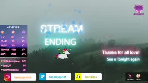 Snapshot of anhala_ chatting on 12.12.24 Anhala Rivera online show from 12.12.24