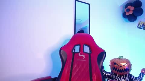 anhonymus online show from 10.28.25