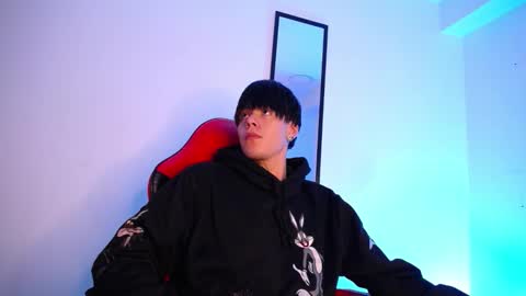 anhonymus online show from 11.18.25