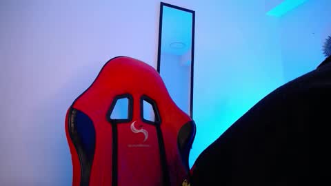 anhonymus online show from 11.24.25