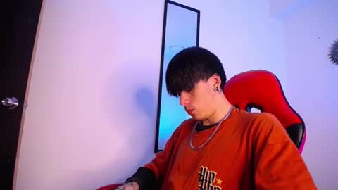 anhonymus online show from 11.26.25