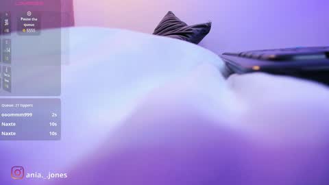 Ania online show from 12.27.24