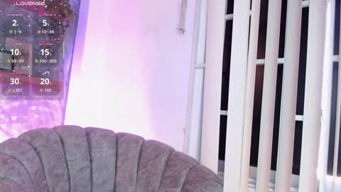 Snapshot of anicarter chatting on 11.29.25 online show from 11.29.25