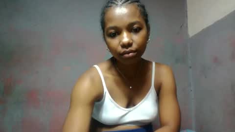 Snapshot of anicettee chatting on 05.31.26 Anicettee online show from 05.31.26