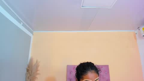 Snapshot of aniie_bby_4u chatting on 12.15.25 Any online show from 12.15.25