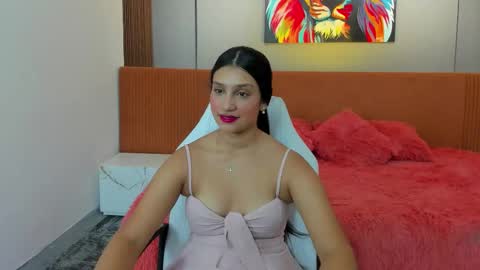 Snapshot of aniie_princess_18 chatting on 09.11.25 anni online show from 09.11.25