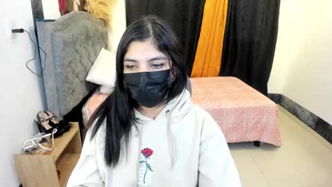 Snapshot of aniisaalii chatting on 02.04.26 Anissa online show from 02.04.26