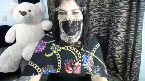 Snapshot of aniisaalii chatting on 02.22.26 Anissa online show from 02.22.26