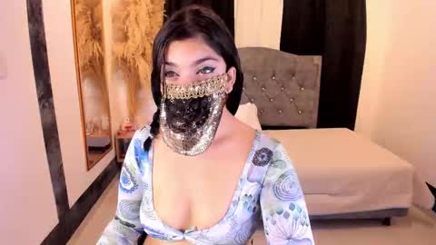 Snapshot of aniisaalii chatting on 02.24.26 Anissa online show from 02.24.26