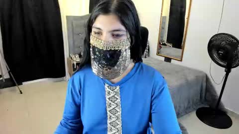 Snapshot of aniisaalii chatting on 02.25.26 Anissa online show from 02.25.26