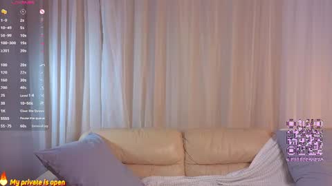 Snapshot of anika_heir chatting on 06.29.26 Alice online show from 06.29.26