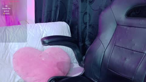 anika_kiti online show from 06.05.26