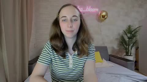 anikabloom online show from 02.19.25