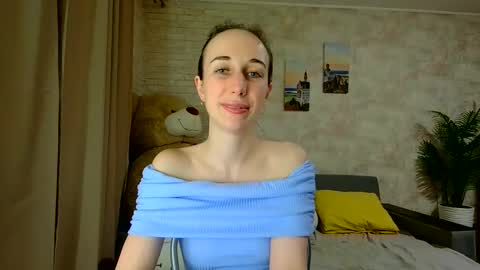 Snapshot of anikabloom chatting on 02.16.26 anikabloom online show from 02.16.26