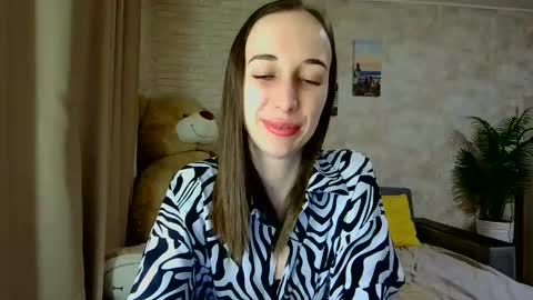 Snapshot of anikabloom chatting on 02.16.26 anikabloom online show from 02.16.26