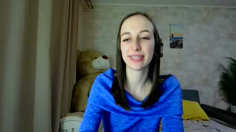 Snapshot of anikabloom chatting on 02.17.26 anikabloom online show from 02.17.26