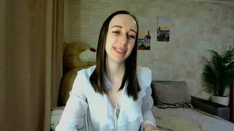 Snapshot of anikabloom chatting on 02.18.26 anikabloom online show from 02.18.26