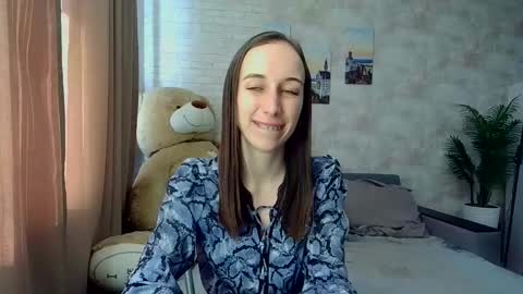 Snapshot of anikabloom chatting on 03.14.26 anikabloom online show from 03.14.26