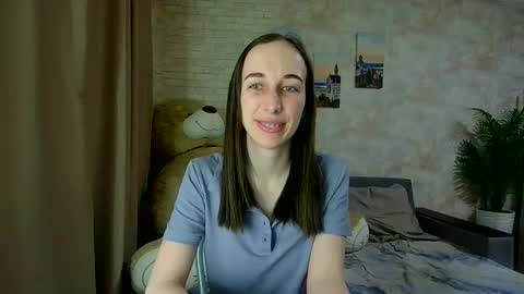 Snapshot of anikabloom chatting on 03.17.26 anikabloom online show from 03.17.26