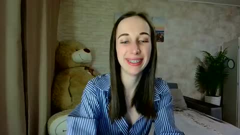 Snapshot of anikabloom chatting on 03.23.26 anikabloom online show from 03.23.26