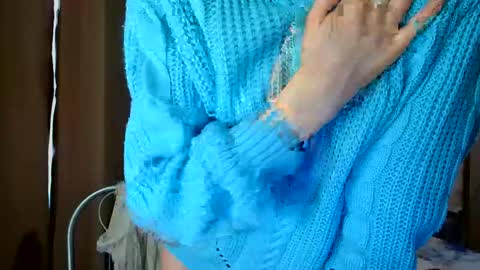 Snapshot of anikabloom chatting on 03.26.26 anikabloom online show from 03.26.26