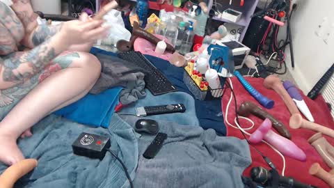 Snapshot of animergamergirl chatting on 06.08.26 Twitter at animegamergrl. No vids for sale on Chaturbate. online show from 06.08.26
