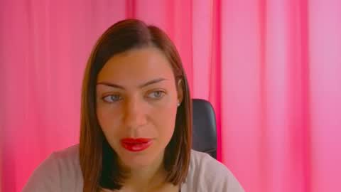 Anni online show from 10.10.25