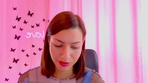 Anni online show from 10.15.25